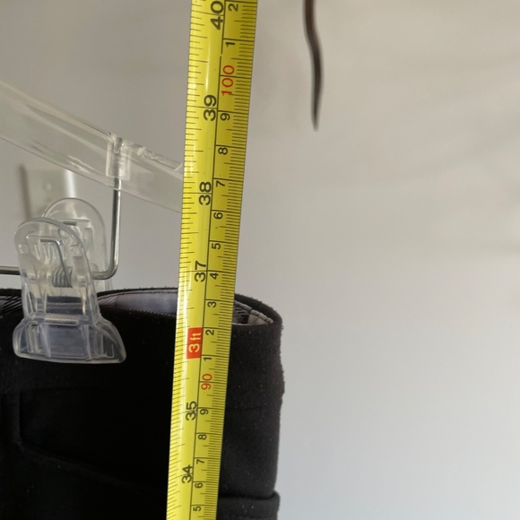 Black Pants - Jones New York Petite size 4 - Picture 6 of 8